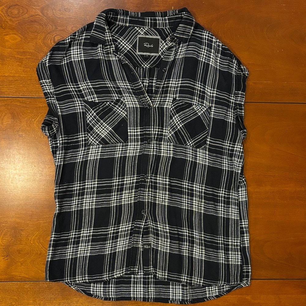 Rails Sleeveless Plaid Button-Down Shirt |‎ Size S | Black & White